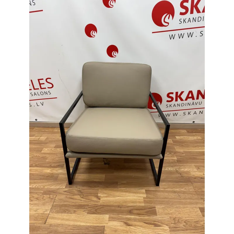 Krēsls Otilia (Atpūtas)(Dabīga āda)(Ekspozīcija) Krēsls Otilia (Atpūtas)(Dabīga āda)(Ekspozīcija)