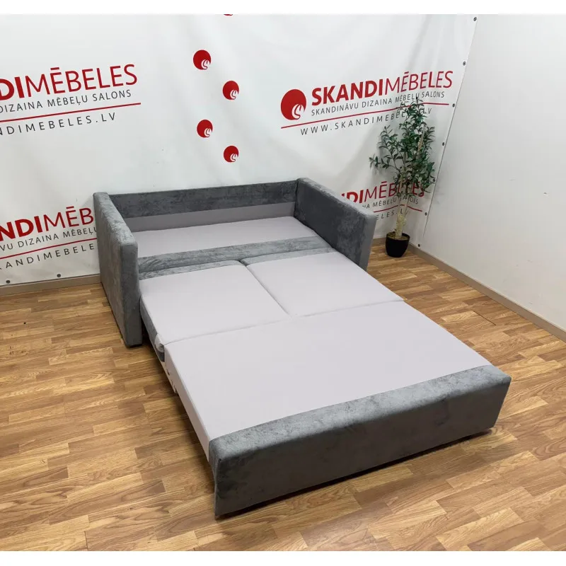 Sofa Modern Sleeping (Dvigulė, ištraukiama)(Ekspozicija)