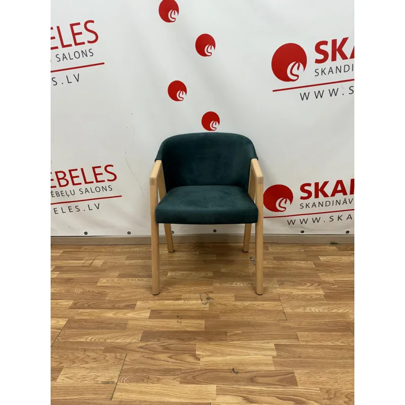Virtuvės kėdė Aires (Ekspozicija) Virtuvės kėdė Aires (Ekspozicija)